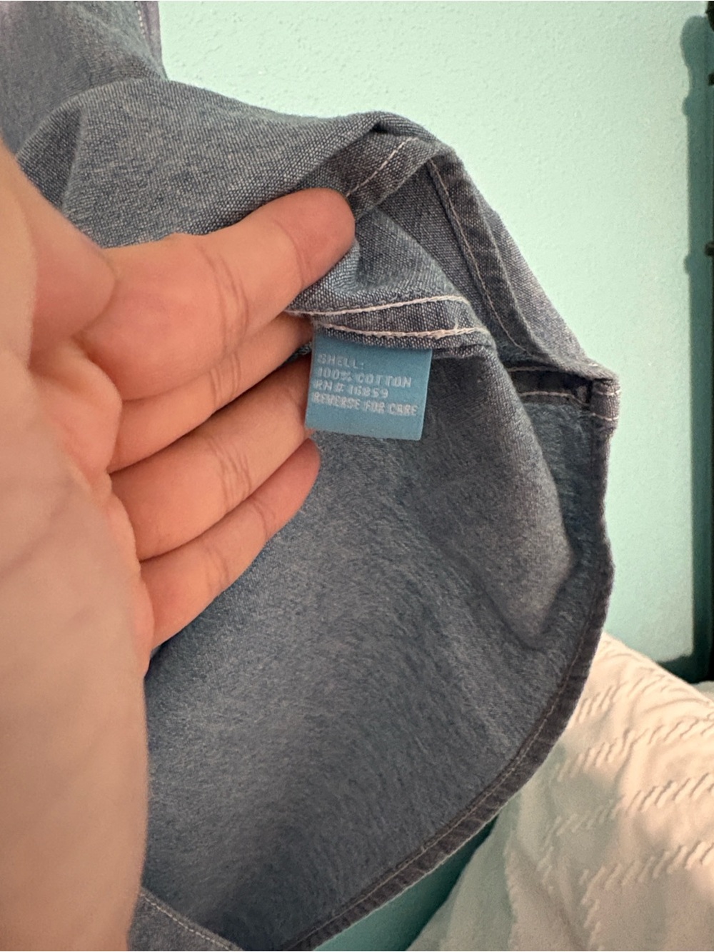 J. McLaughlin chambray button up long sleeve casual classic shirt M office wear - Picture 7 of 8
